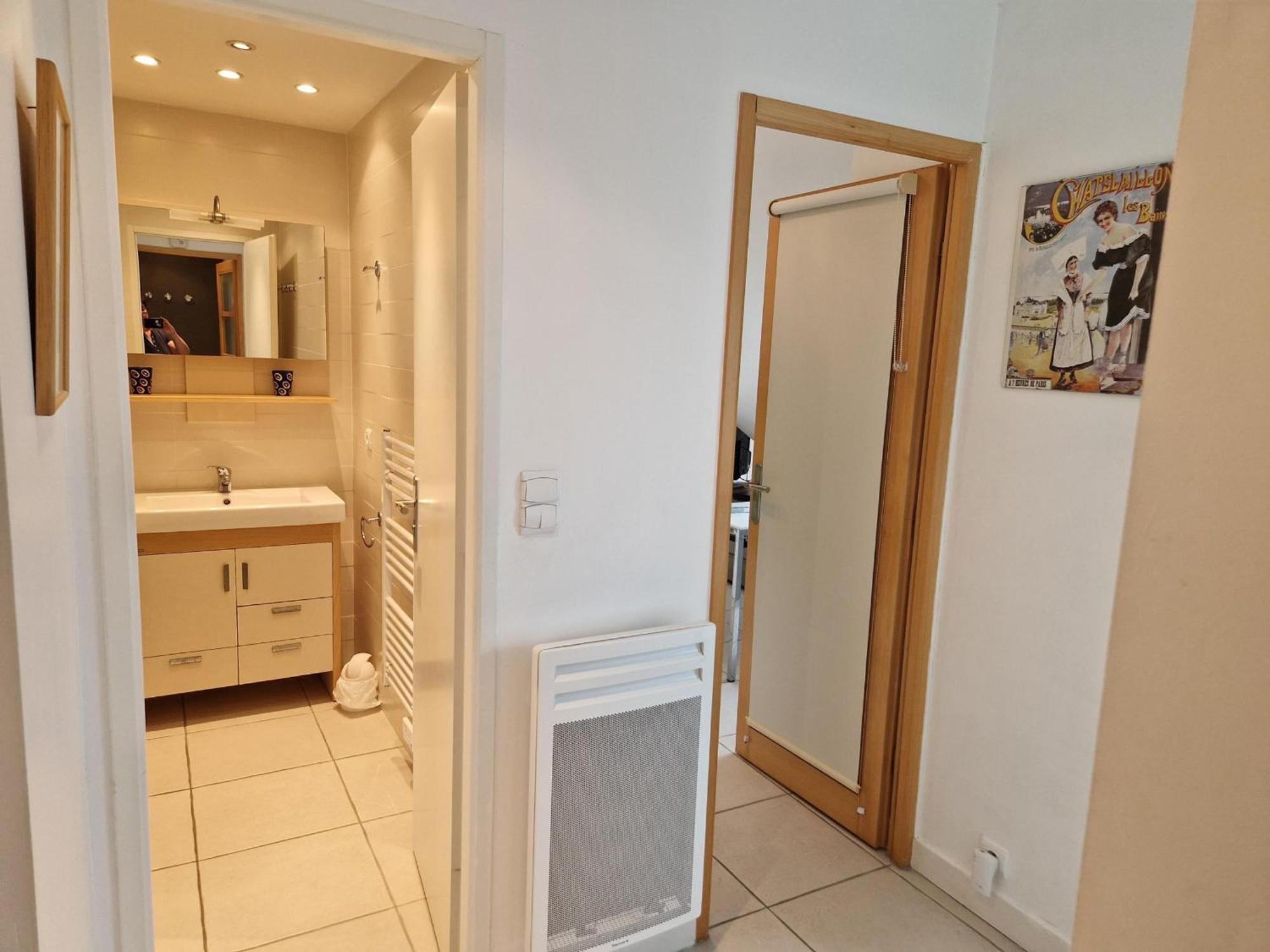 Bel Appartement T2 Avec Balcon, Wifi Et Parking Pres De La Plage - Fr-1-706-2 Шатлайон-Плаж Екстер'єр фото