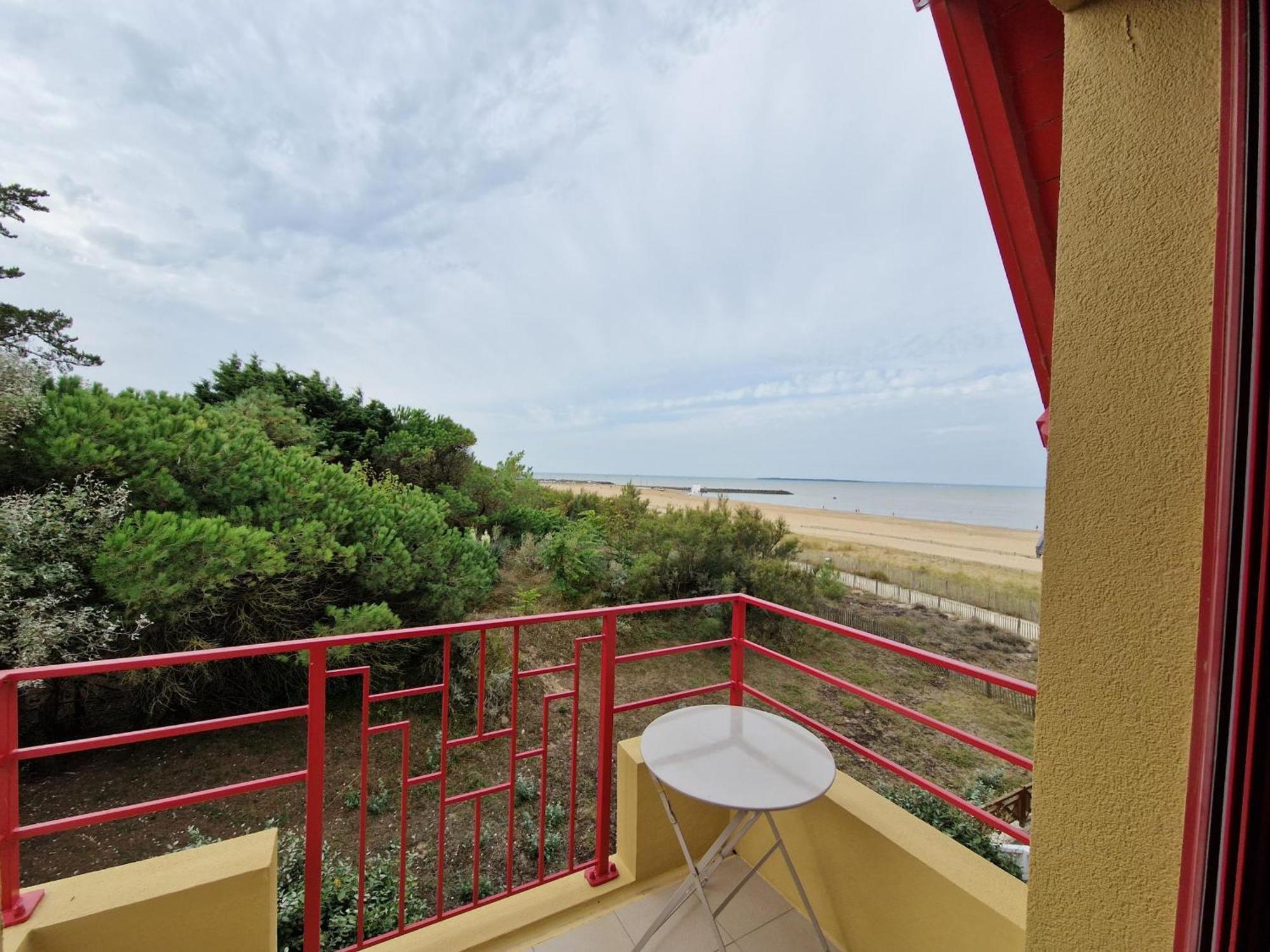 Bel Appartement T2 Avec Balcon, Wifi Et Parking Pres De La Plage - Fr-1-706-2 Шатлайон-Плаж Екстер'єр фото